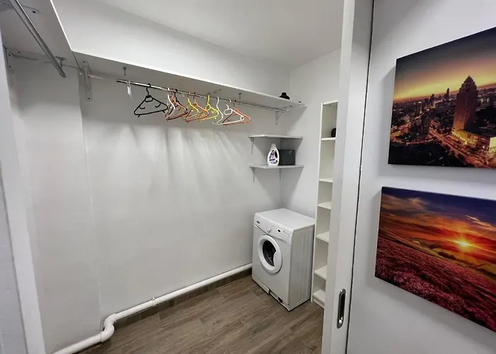 First Apartman Bukarest